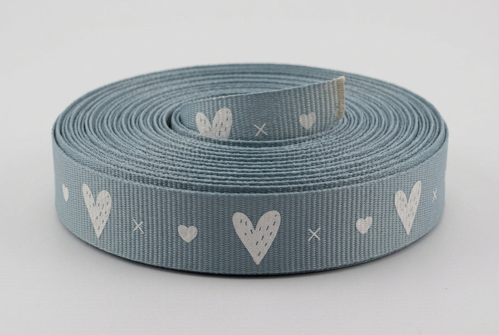 Hearts - White On Light Blue