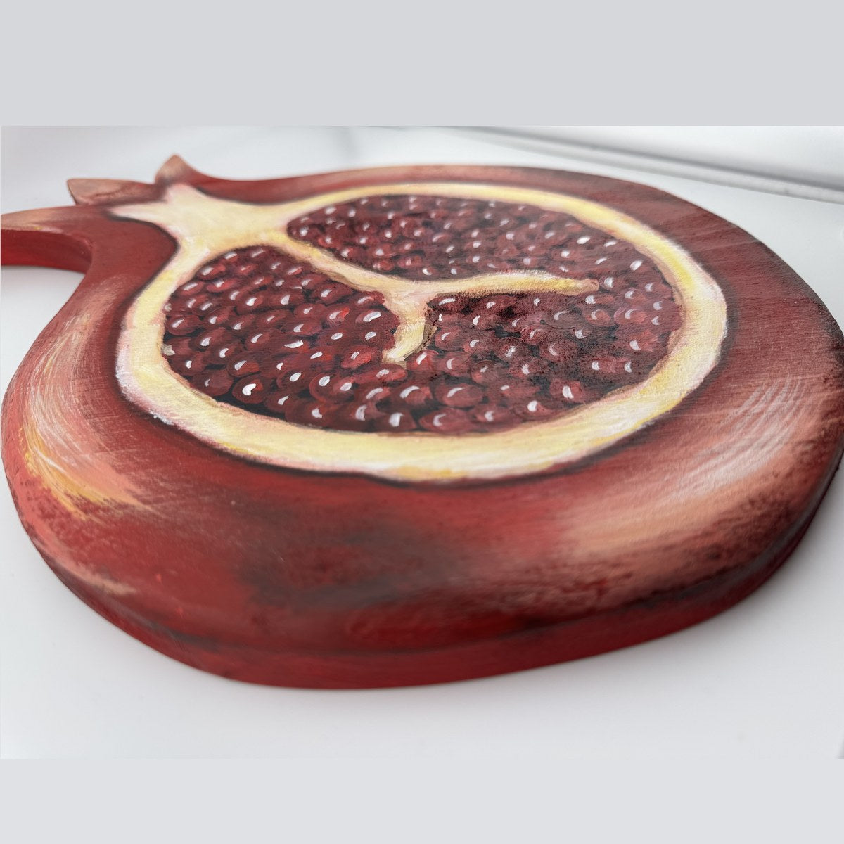Wooden board - pomegranate shape,24cm wide