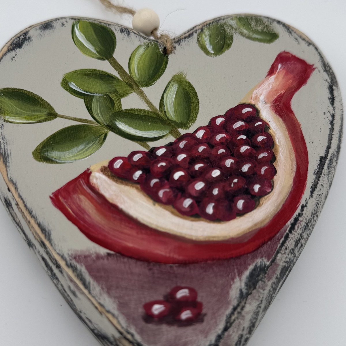 Heart hanging med - pomegranate