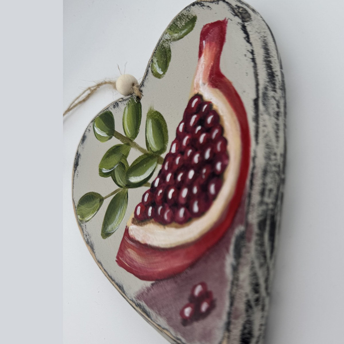 Heart hanging med - pomegranate