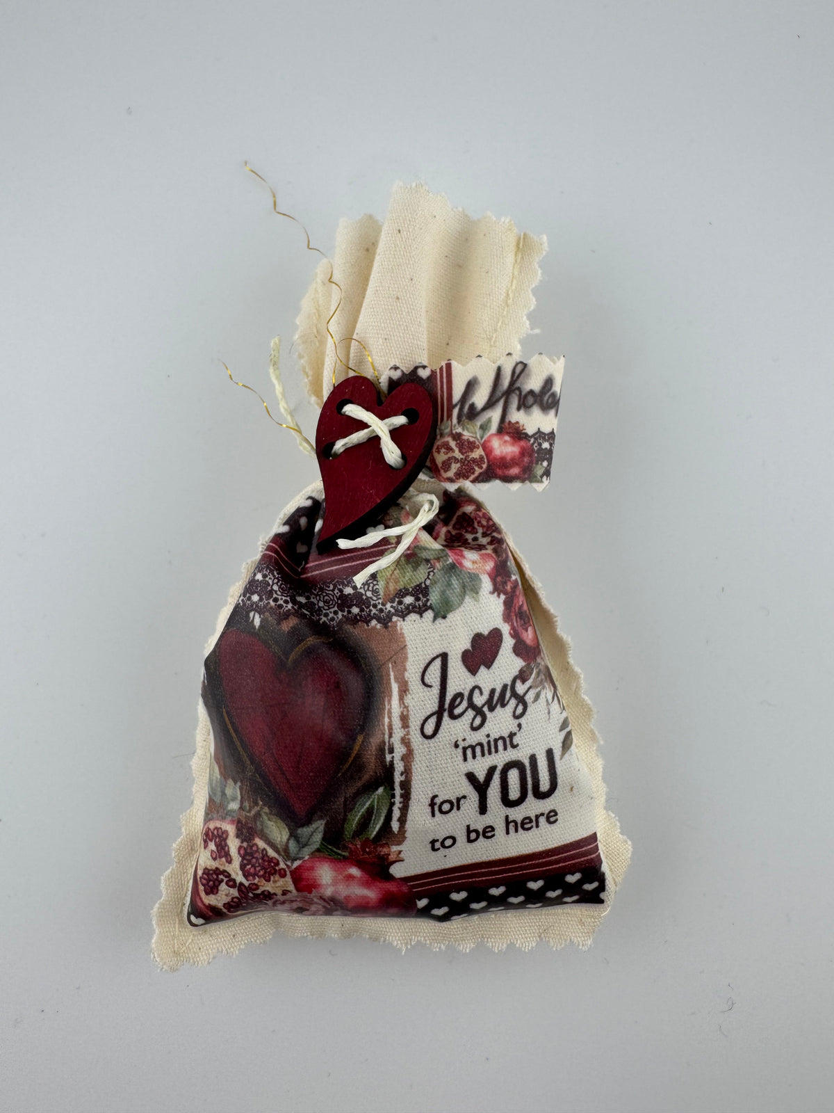 Wooden spoon on verse tag