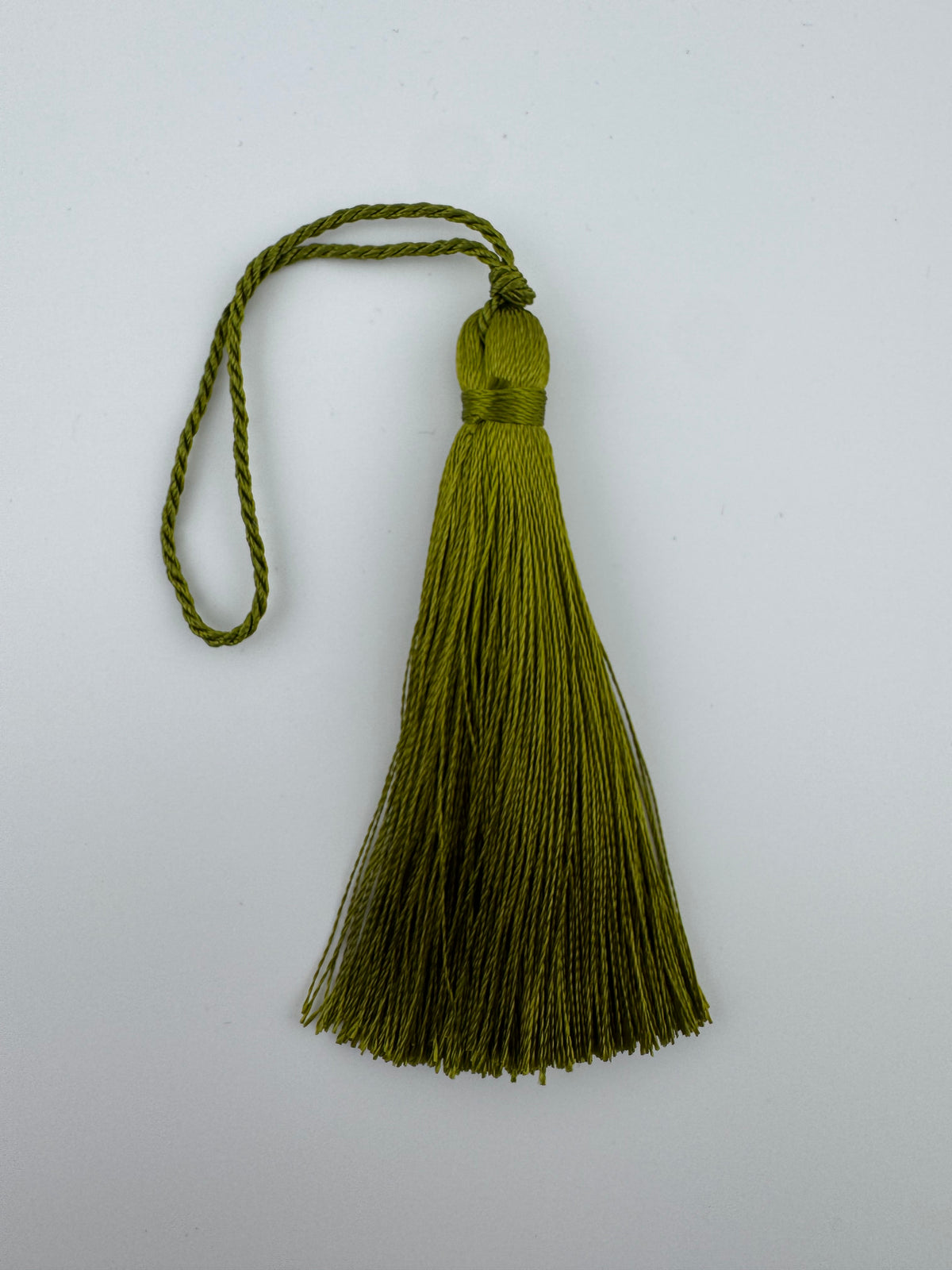 Tassel - Bright olive green