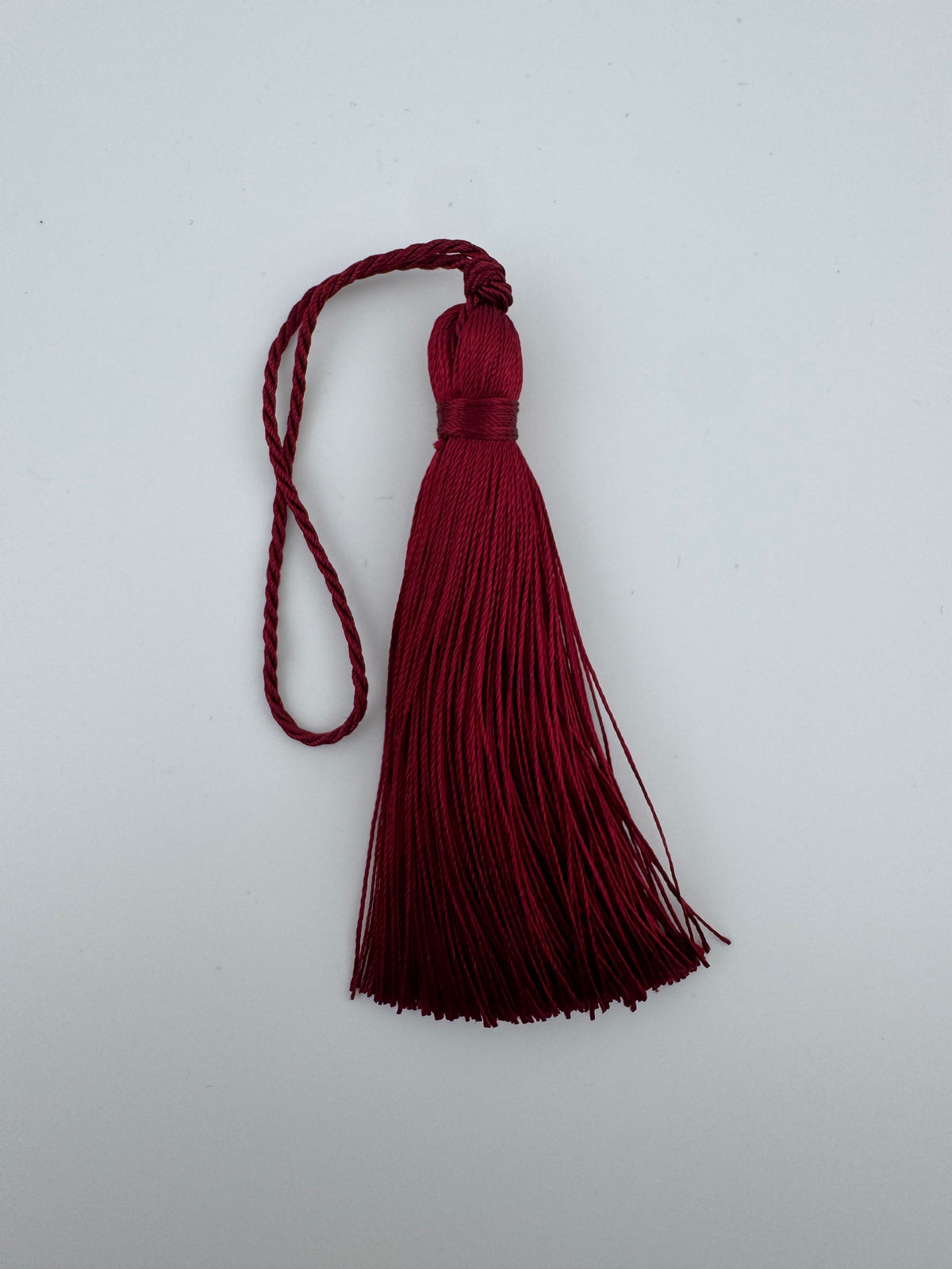 Tassel - red wine