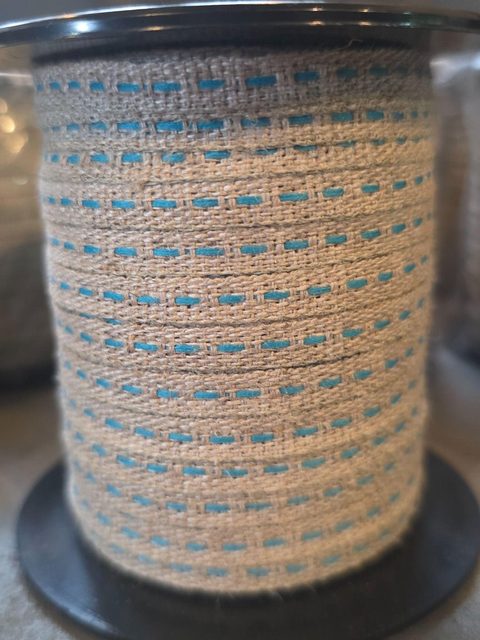 Linen With Blue Single Saddle Stitch